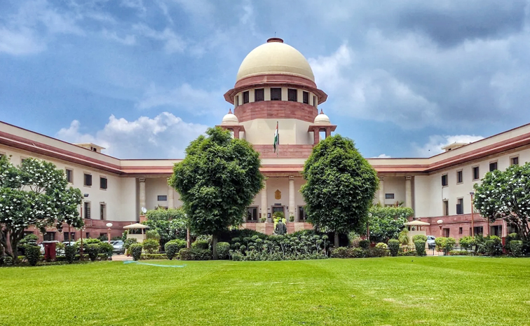 supreme_20court.jpg