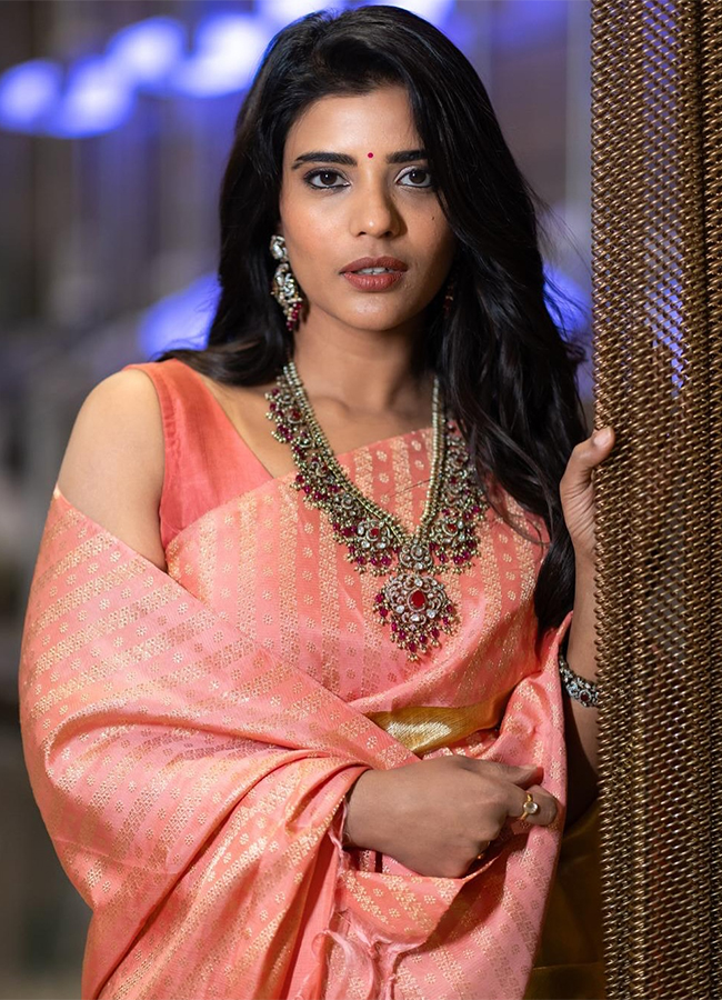 Tollywood_20Actress_20Aishwarya_20Rajesh_20Latest_20Photos_13.jpg 13