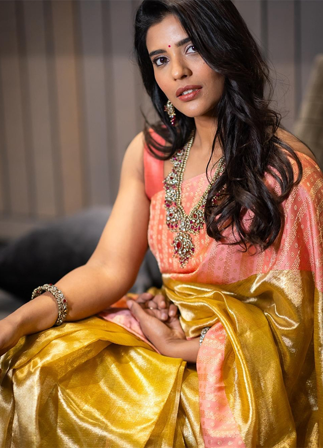 Tollywood_20Actress_20Aishwarya_20Rajesh_20Latest_20Photos_19.jpg 19