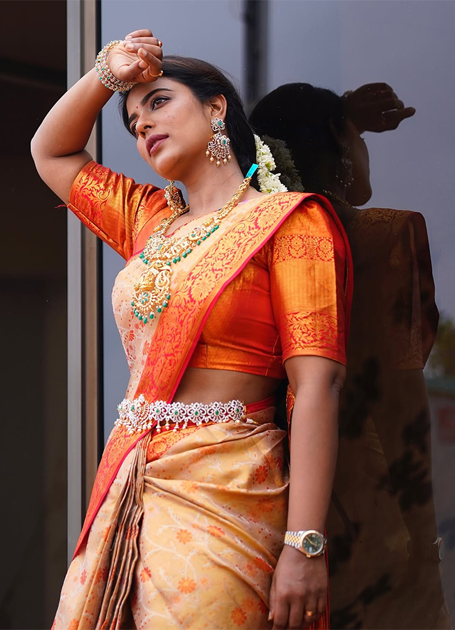 Tollywood_20Actress_20Aishwarya_20Rajesh_20Latest_20Photos_2.jpg 2