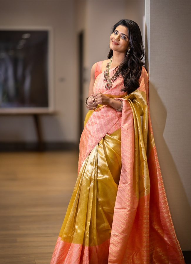 Tollywood_20Actress_20Aishwarya_20Rajesh_20Latest_20Photos_7.jpg 7