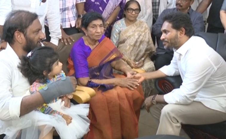 YS-Jagan-Nellore-Tour_3.jpg
