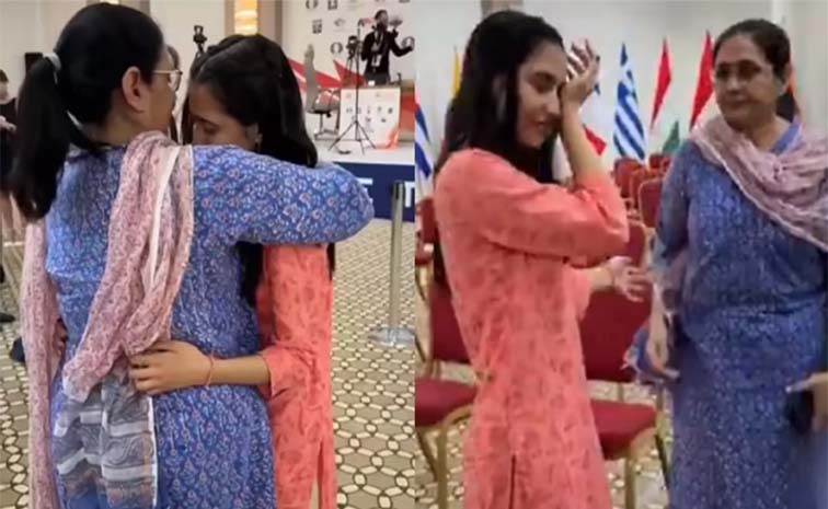 divya.jpg