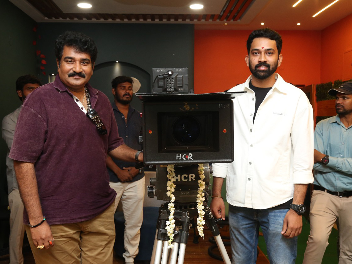 Hreem_20Movie_20Opening_20Pooja_20Ceremony_20Photos_6.jpg 7