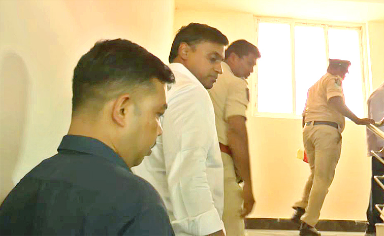 Mithun-Reddy.jpg