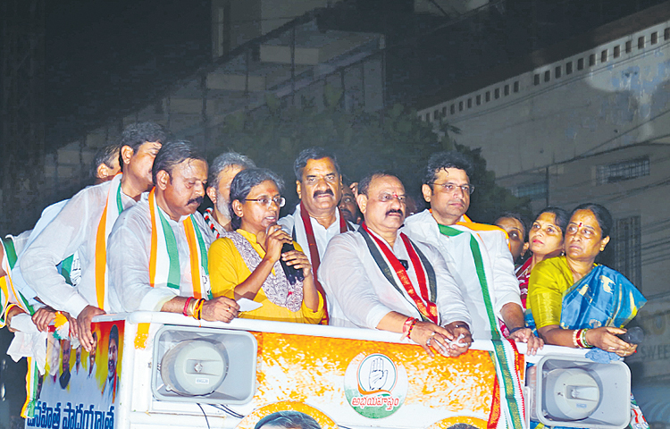 mahesh_20kumar_20goud.jpg