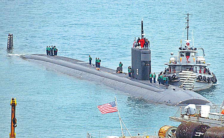 SUBMARINE.jpg