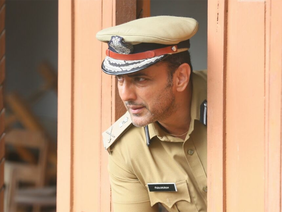 Tollywood_20Actor_20Babloo_20Prithiveeraj_20Rare_20And_20Unseen_20photos_15.jpg 15