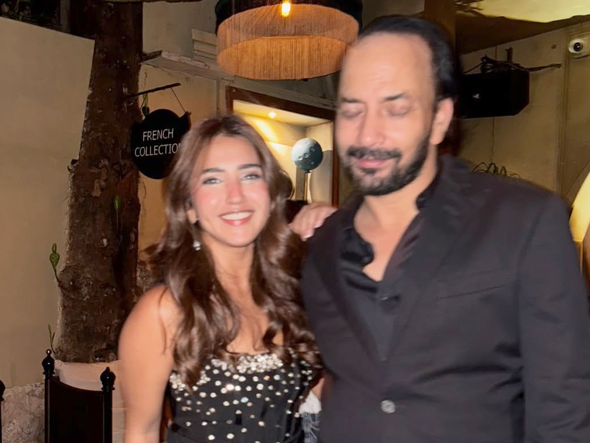 Actress_20Mrunal_20Thakur_20Grand_20Birthday_20Celebrations_20_287_29.jpg 8