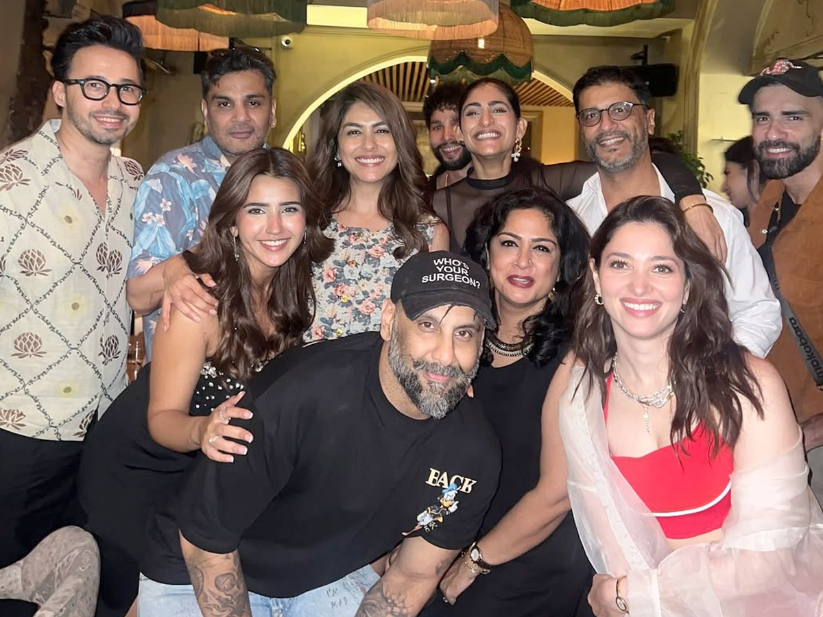 Actress_20Mrunal_20Thakur_20Grand_20Birthday_20Celebrations_20_288_29.jpg 9