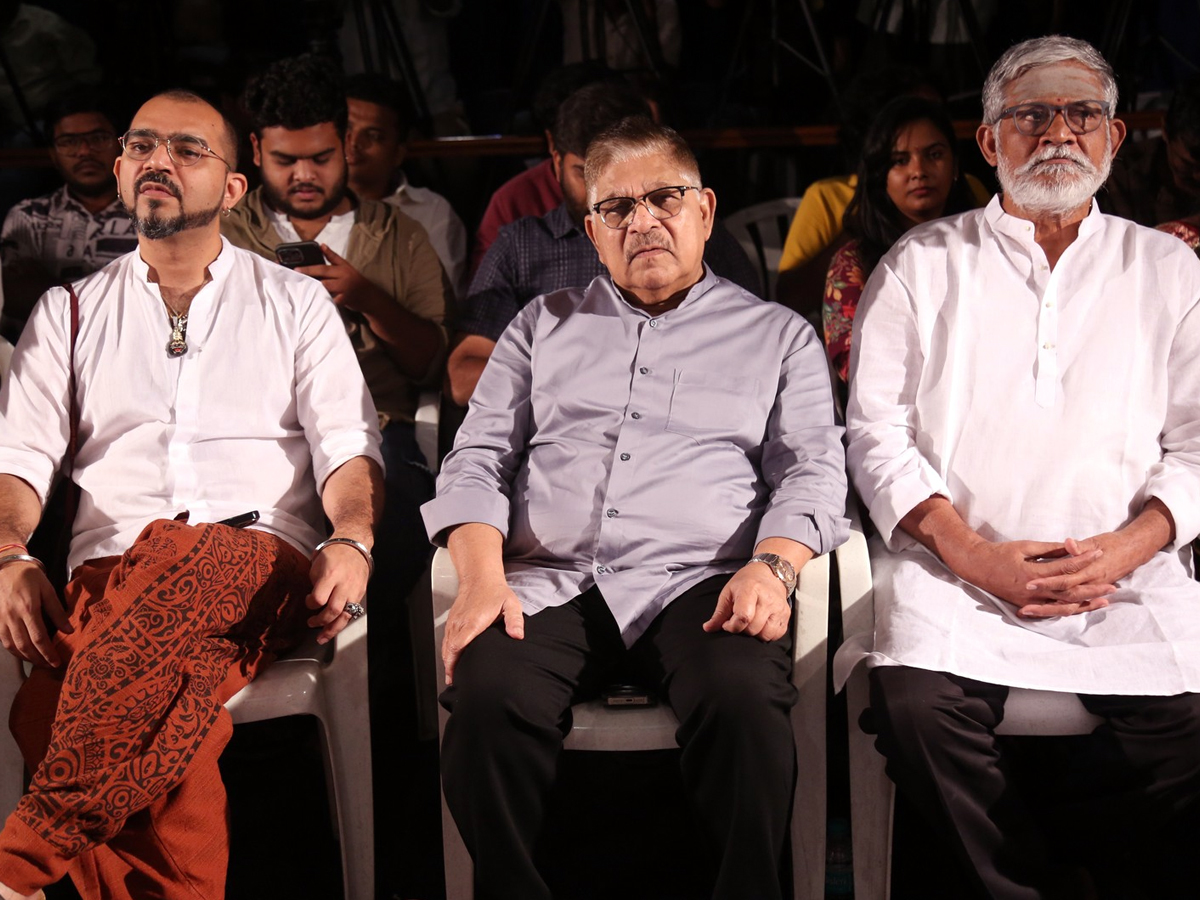 Narasimhavatar_20success_20meet2.jpg 3