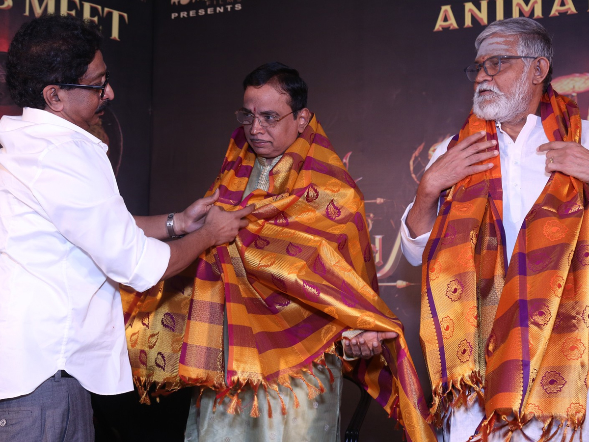 Narasimhavatar_20success_20meet6.jpg 6