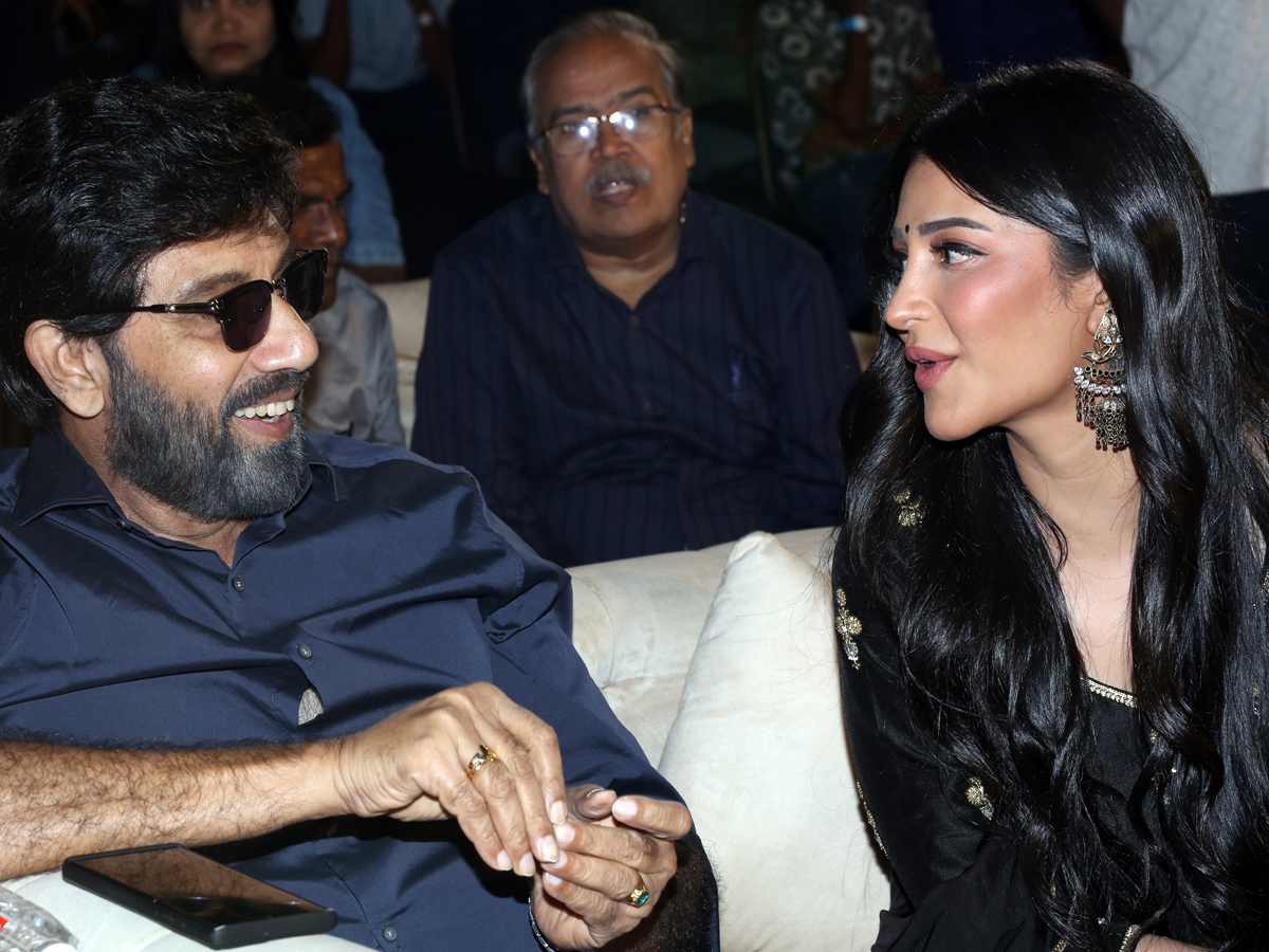 Coolie_20movie_20pre_20release_20event_20in_20hyd9.jpg 10