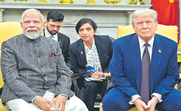 Trump-Modi.jpg