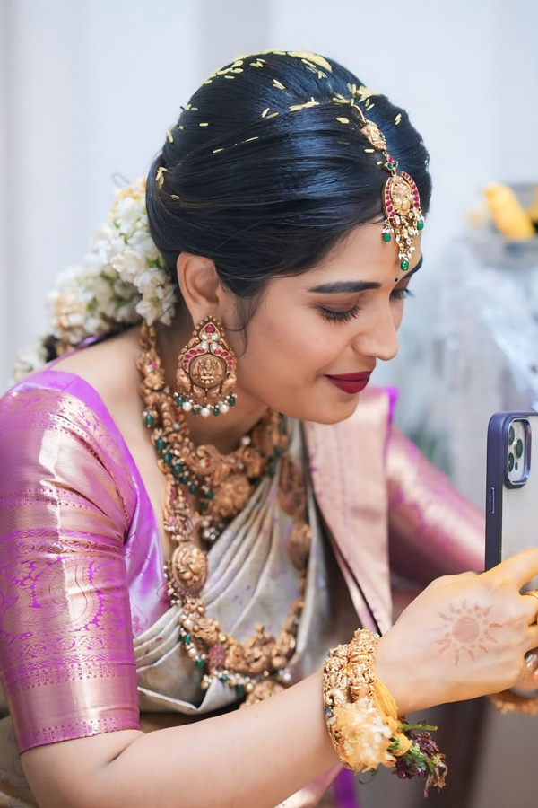 Bigg_20BOss_20Fame_20Priyanka_20Jain_20Participated_20In_20Varalakshmi_20Vratham_20pooja_20Photos_20_2819_29.jpg 19
