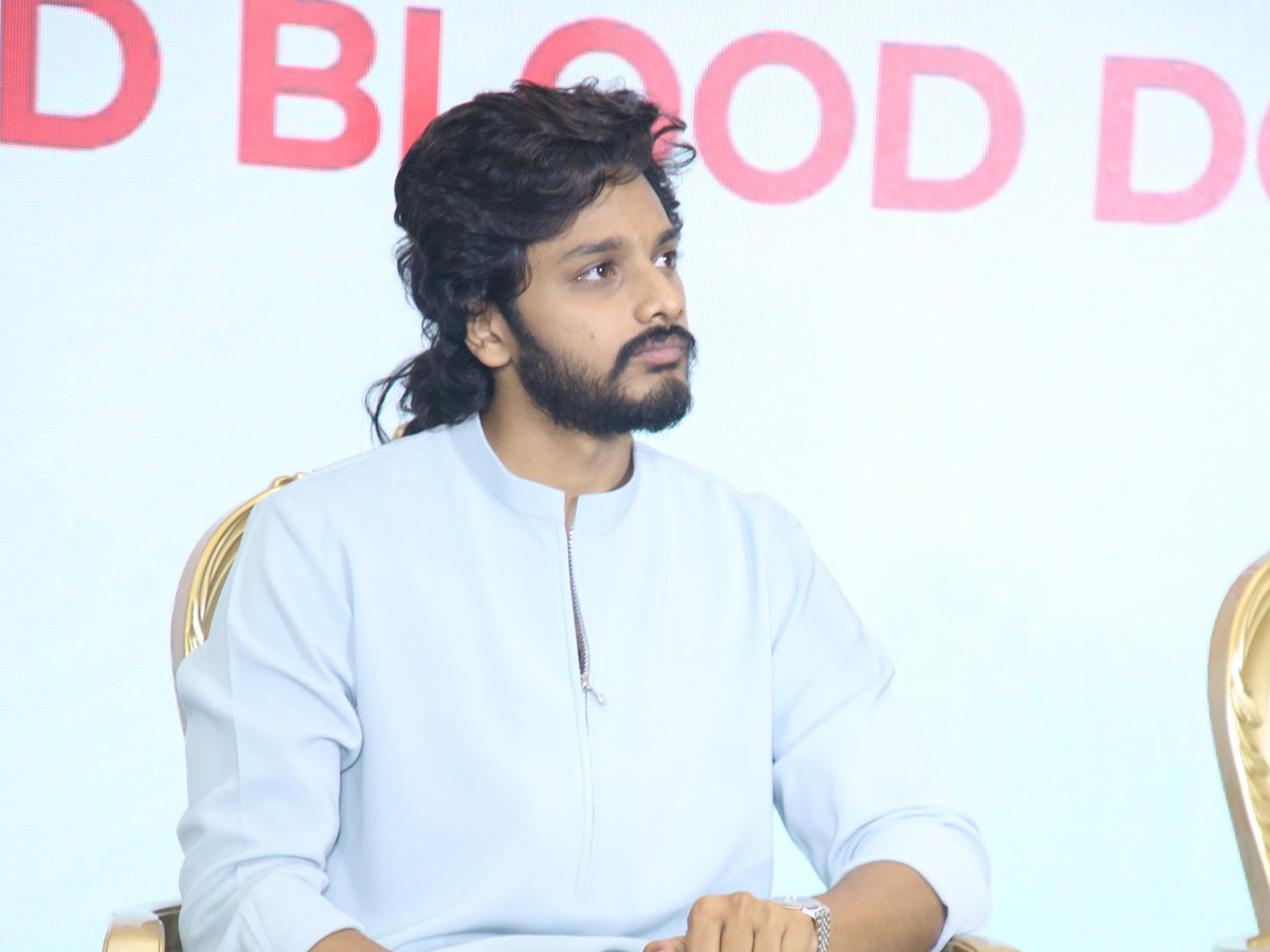 Chiranjeevi_20_20Mega_20Blood_20Donation_20Drive_20Phoenix_20Foundation_20Photos__20_2815_29.jpg 15