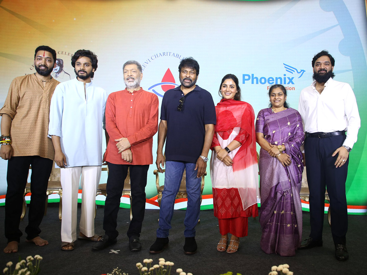 Chiranjeevi_20_20Mega_20Blood_20Donation_20Drive_20Phoenix_20Foundation_20Photos__20_2826_29.jpg 26