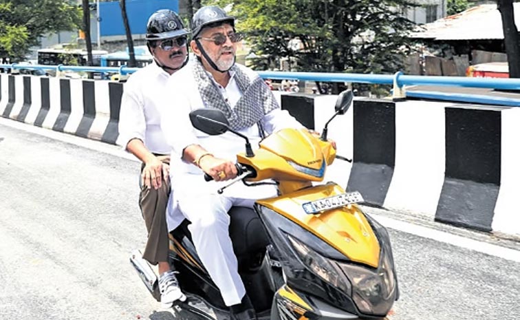 Bike-Dcm-Dk-Shivakumar-Rode.jpg