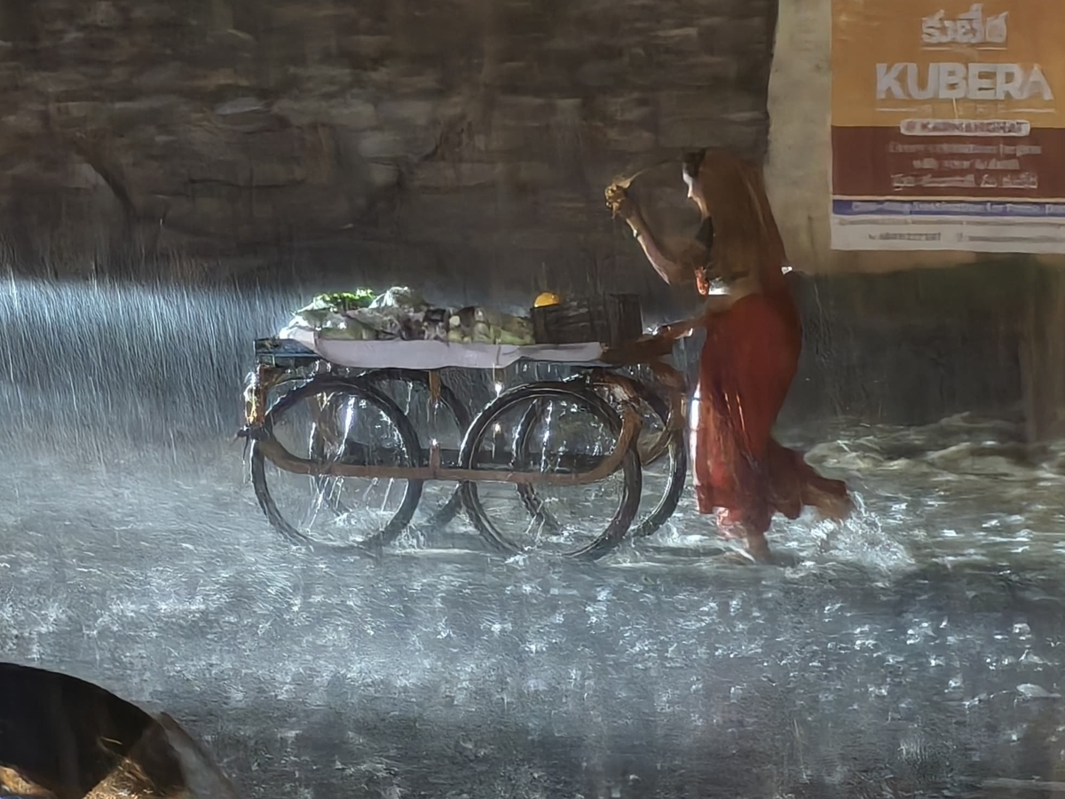 Rains_20in_20HYD0.jpg 2