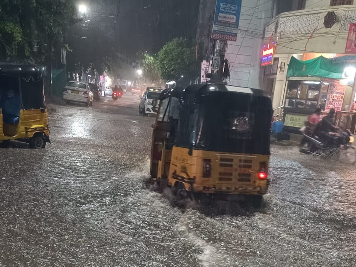 Rains_20in_20HYD9.jpg 11