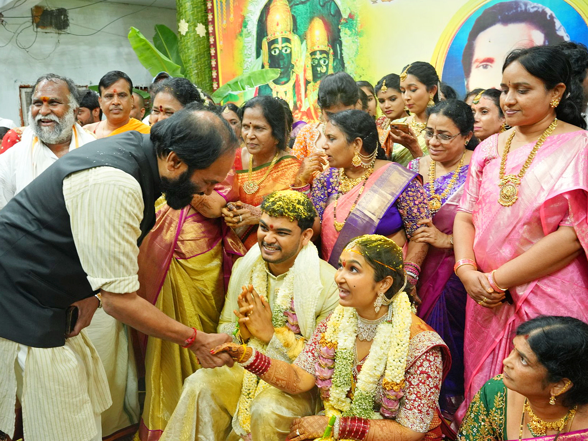 Grand_20MLA_20Jagga_20Reddy_20Daughter_20Marriage_20Photos_20_289_29.jpg 10
