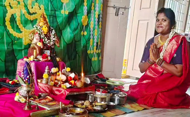 varalakshmi_selfie_photo_5.jpg 18