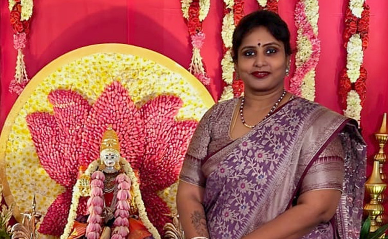 varalakshmi_selfie_photo_6.jpg 19