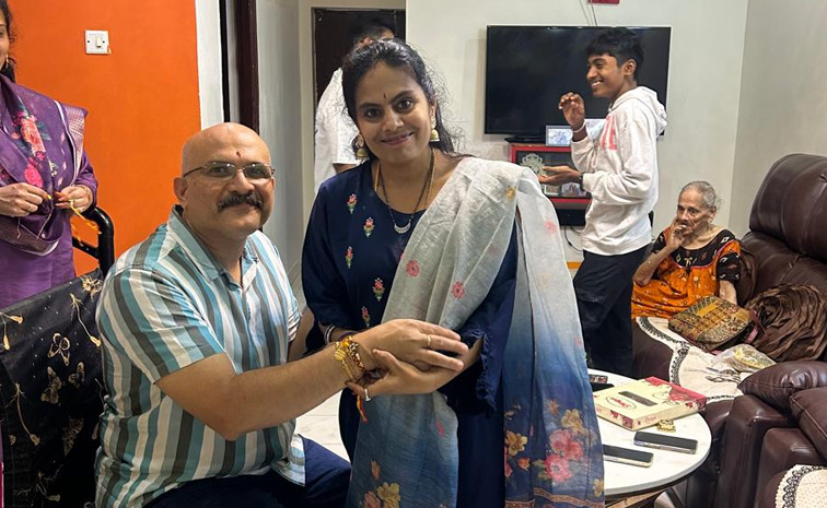 Rakshabandhan_selfie_photo8.jpg 10
