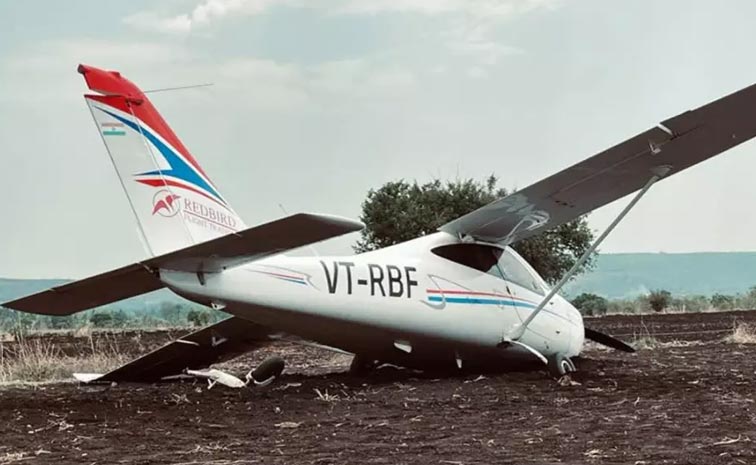 Training-Aircraft-Crash-Lan.jpg