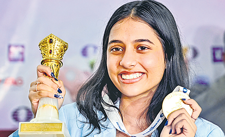 divya-deshmukh.jpg
