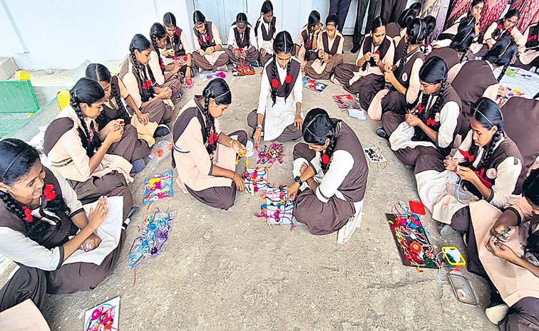 rakhis-for-jawans-1.jpg