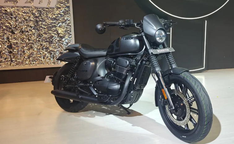 yezdi-roadster-2025.jpg