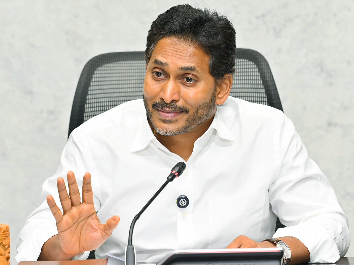 YS_20Jagan_20Sensational_20Press_20Meet_20on_20Pulivendula_20ZPTC_20By_20Election_20Photos_20_281_29.jpg 2