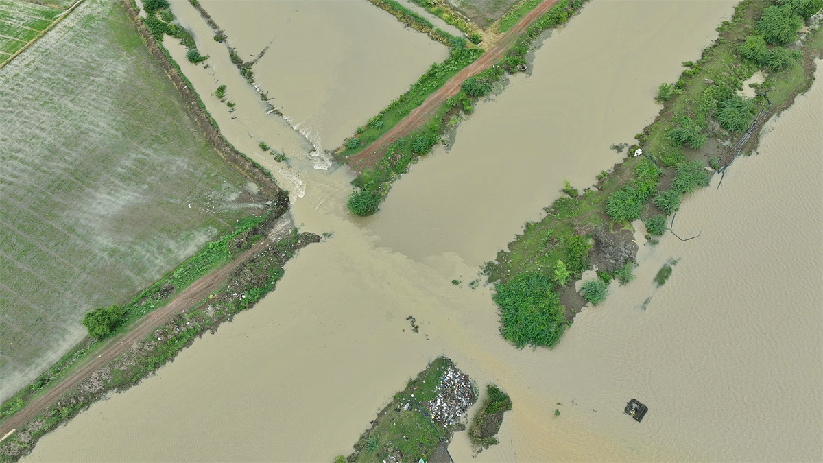 Heavy_20Rain_20Amaravati_20Iconic_20Towers_20Flooded_20Again_20Photos__20_289_29.jpg 9