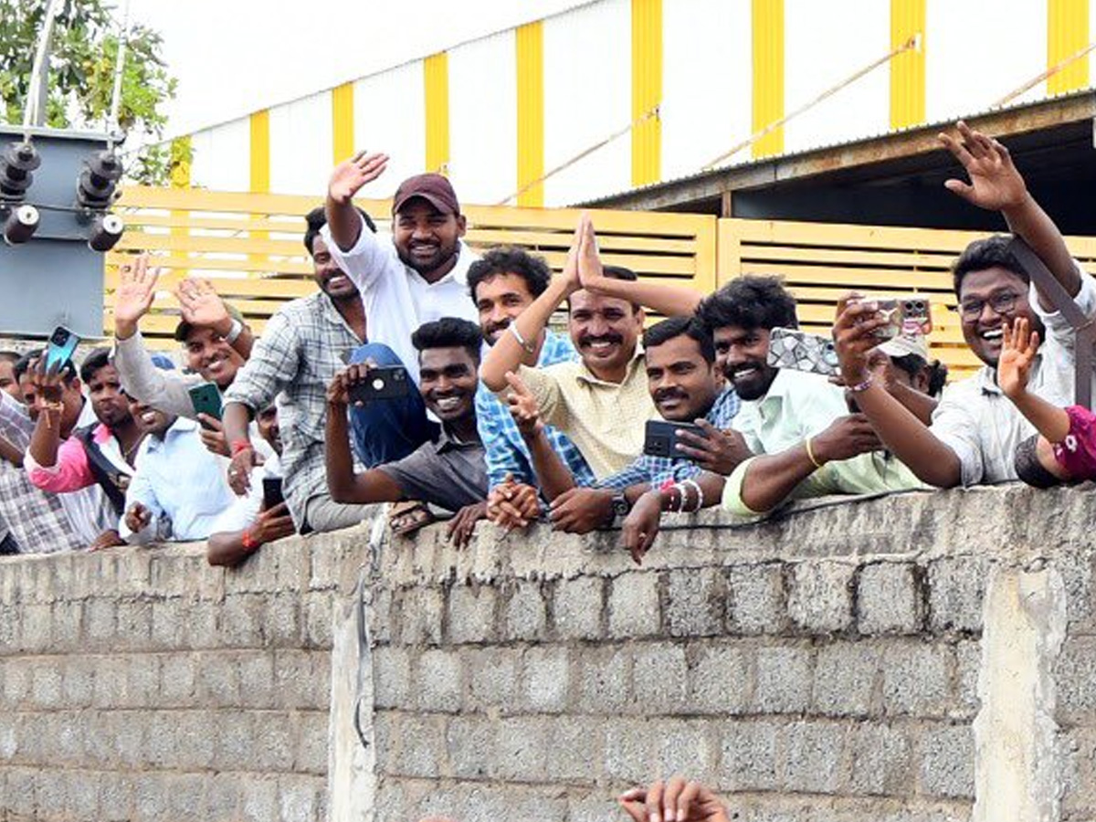 ys_20jagan_20sir_20at_20marriage11.jpg 13