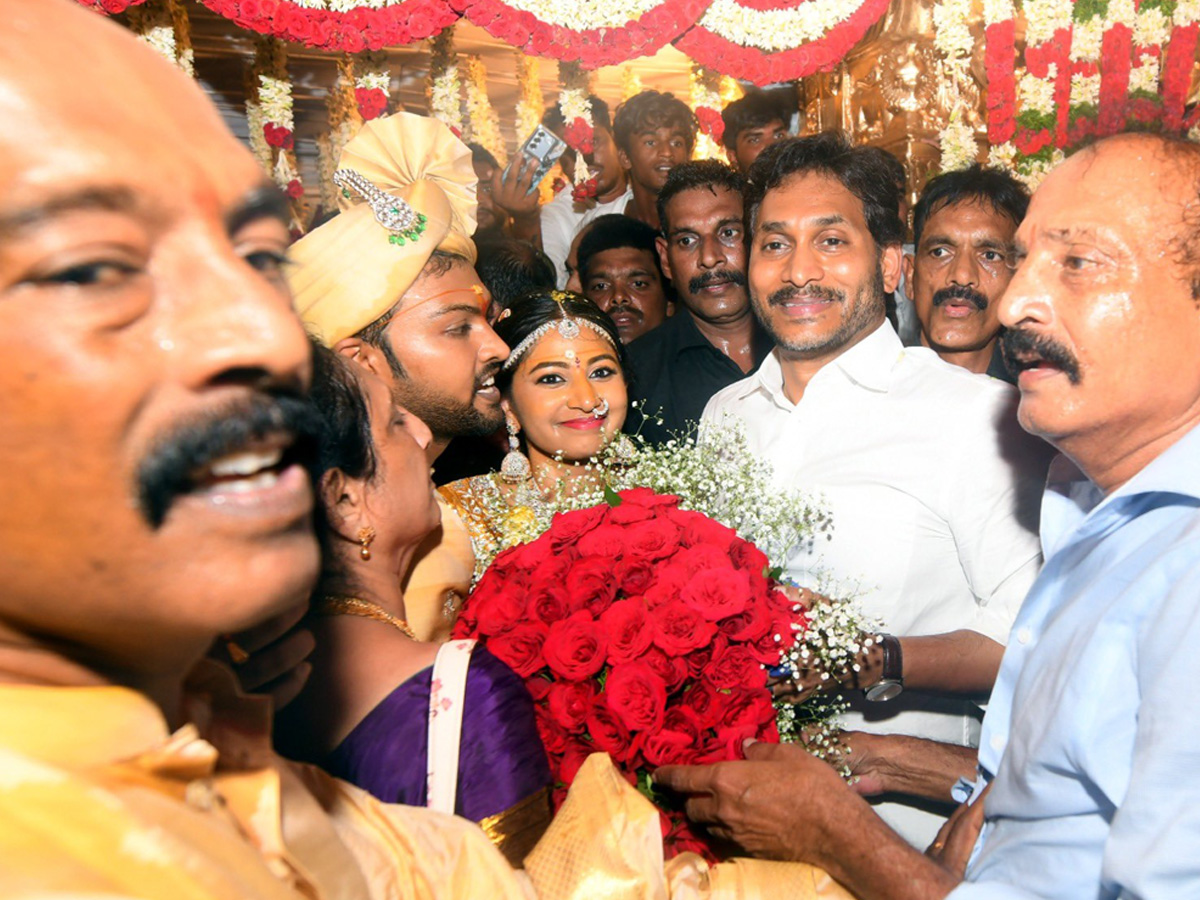ys_20jagan_20sir_20at_20marriage15.jpg 2