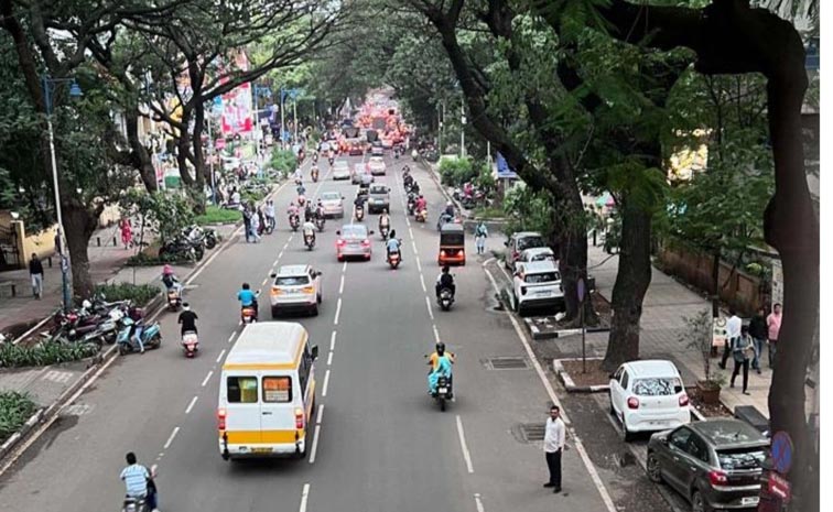 ROAD.jpg