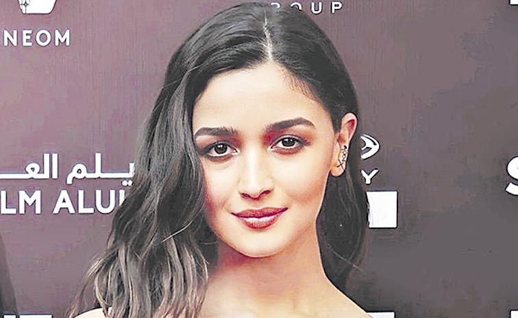 aliabhatt-latestt.jpg