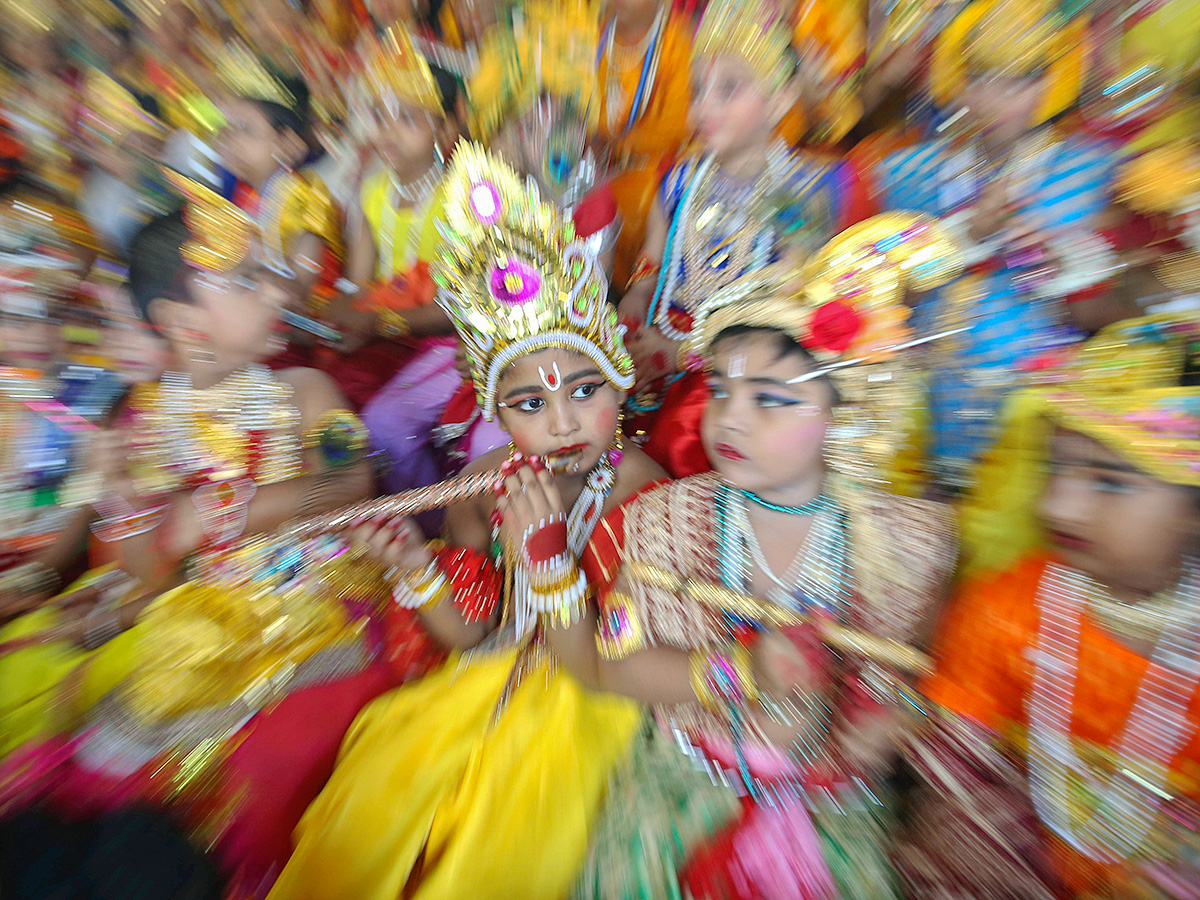 sri_20krishna_20janmashtami_202025_20images__20_2811_29.jpg 11