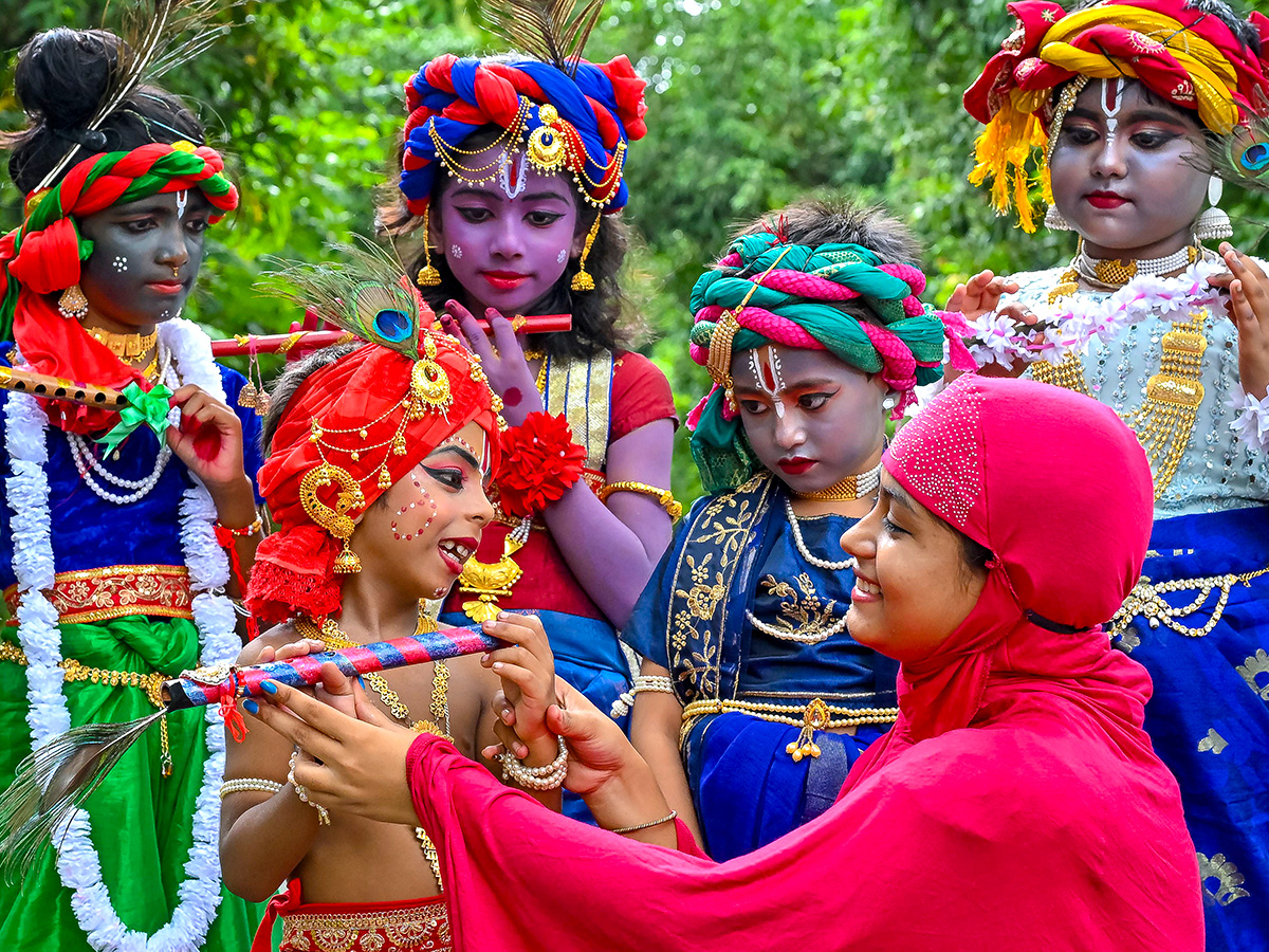 sri_20krishna_20janmashtami_202025_20images__20_281_29.jpg 1
