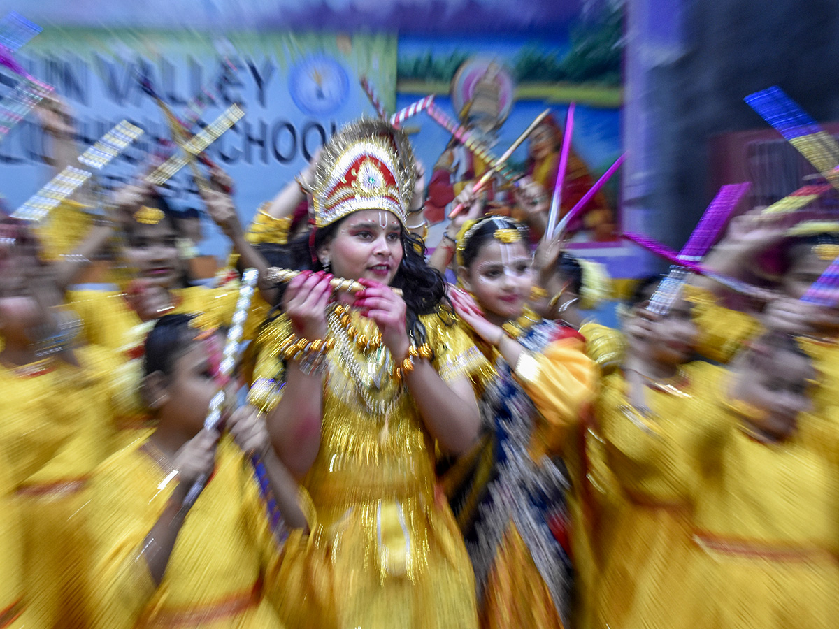 sri_20krishna_20janmashtami_202025_20images__20_285_29.jpg 5