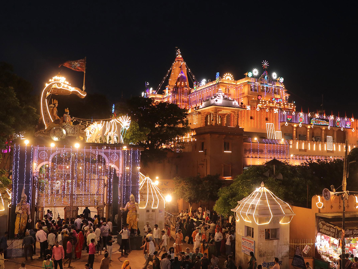 sri_20krishna_20janmashtami_202025_20images__20_287_29.jpg 7