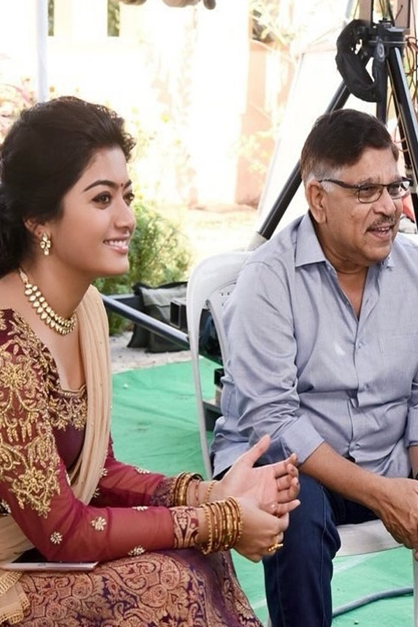 Actress_20Rashmika_20Mandanna_20Shared_20Geetha_20Govindam_20Movie_20Memories_20on_20her_20Insta_20PHotos_20_284_29.jpg 5