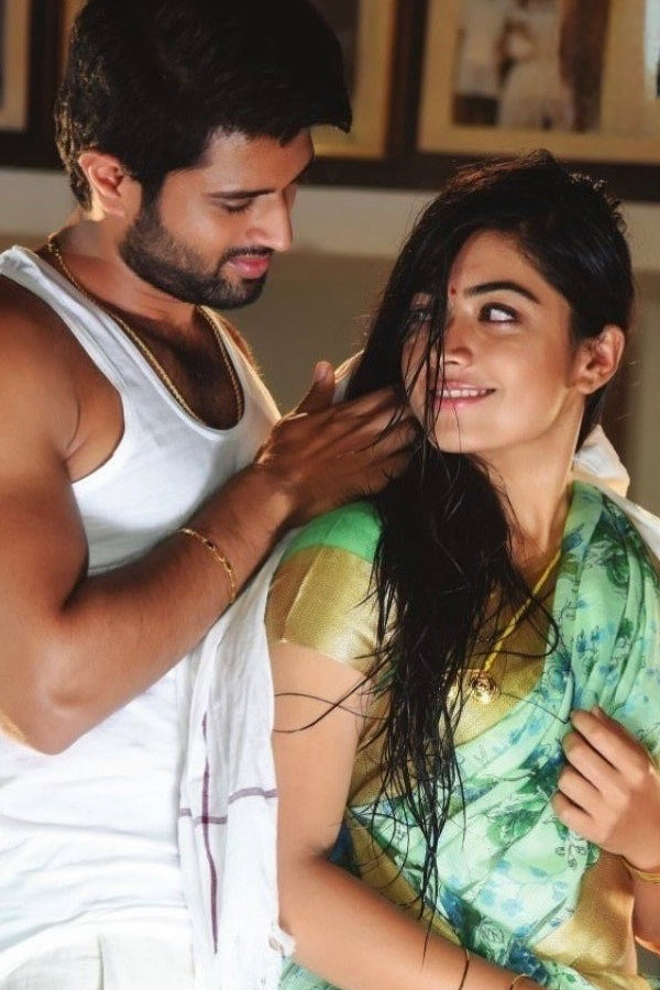 Actress_20Rashmika_20Mandanna_20Shared_20Geetha_20Govindam_20Movie_20Memories_20on_20her_20Insta_20PHotos_20_288_29.jpg 9