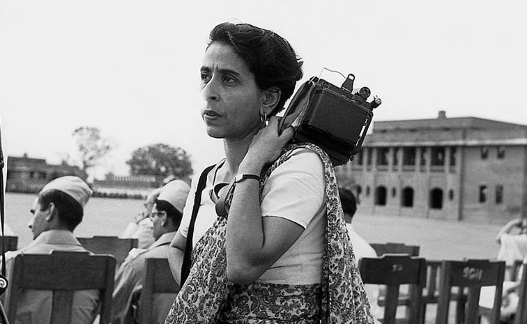 homaivyarawallafirstphotojournalist.jpg