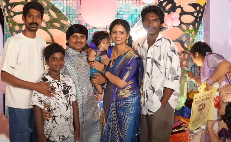 Jabardasth_20Rocking_20Rakesh_20And_20Jordar_20Sujatha_20Daughter_201st_20Birthday_20Celebrations_20Photos_20_2813_29.jpg 17