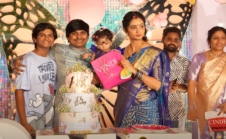 Jabardasth_20Rocking_20Rakesh_20And_20Jordar_20Sujatha_20Daughter_201st_20Birthday_20Celebrations_20Photos_20_2818_29.jpg 22