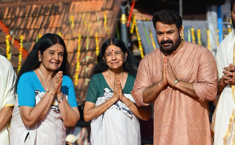 Mohanlal_20visits_20Sree_20Padmanabha_20Swamy_20Temple_20in_20Thiruvananthapuram_20Photos_20_282_29.jpg 3