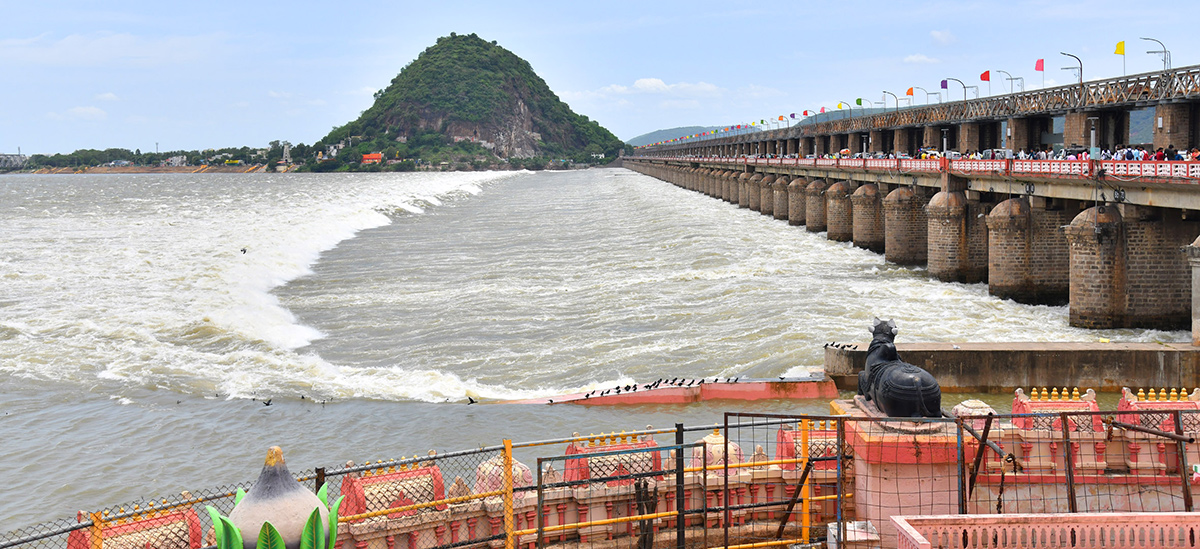 Vijayawada_20Praksam_20Barrage_20Floods_20Andhra_20Pradesh_10.jpg 9