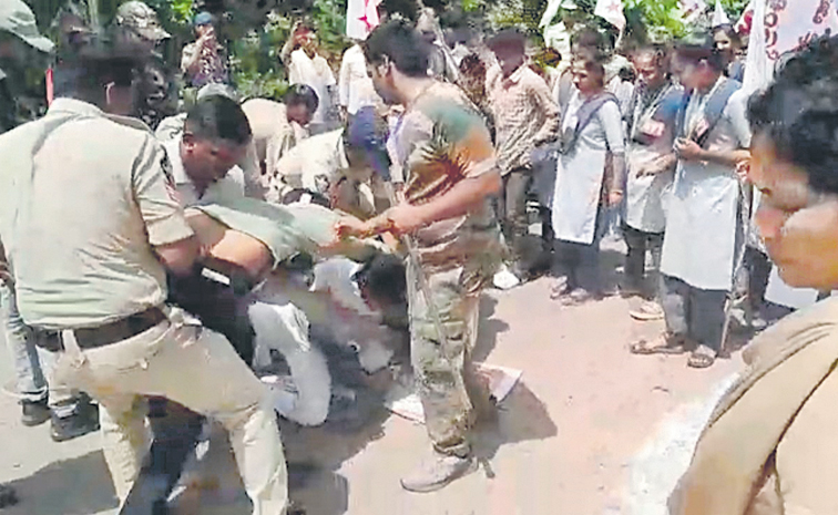 ap-Students-Protest.jpg